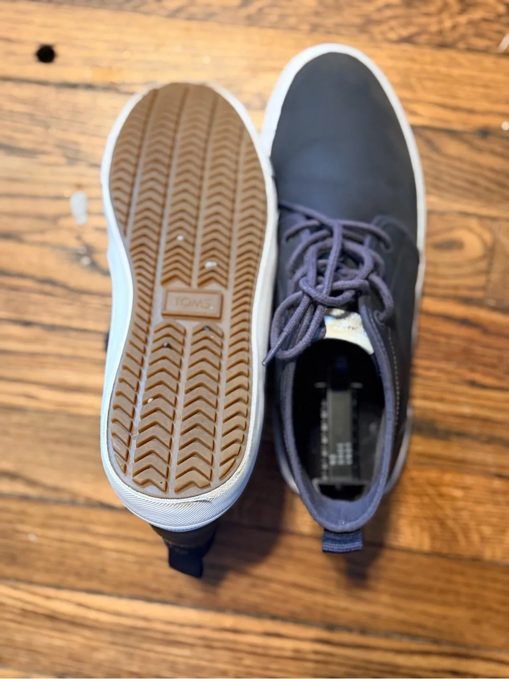 TOMS Paseo Grey Leather Chukka Sneakers Men’s Size 10 White Rubber Sole